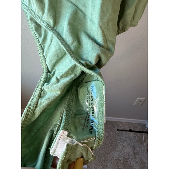 PrettyLittleThing Sage Green Short Sleeve Logo Bodysuit US‎ 12 NEW - Picture 6 of 9